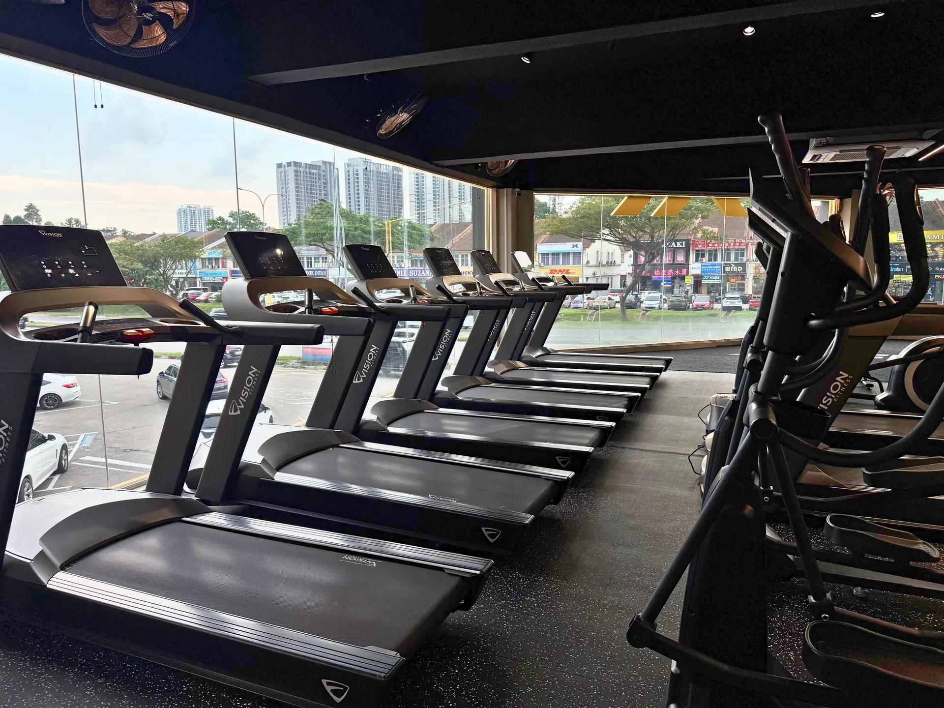 Photo, XFitness. Treadmills on the cardio floor.